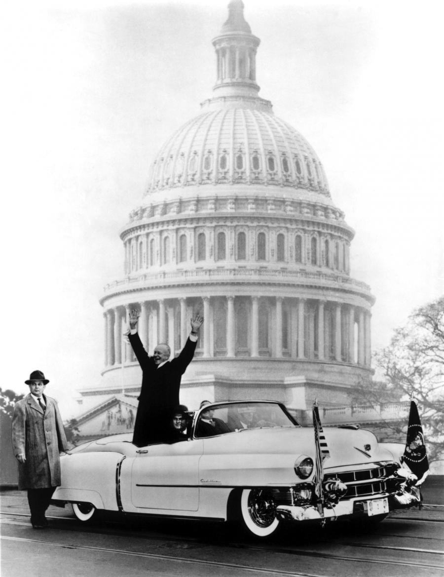  Cadillac Eldorado 1953 года  (фото 2 из 18)